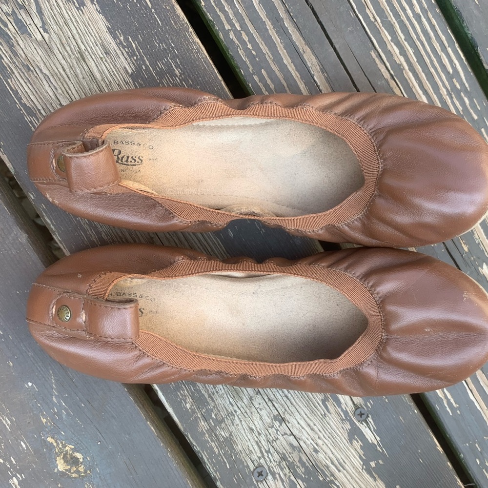 Bass Lana brown ballerina flat, size 9.5